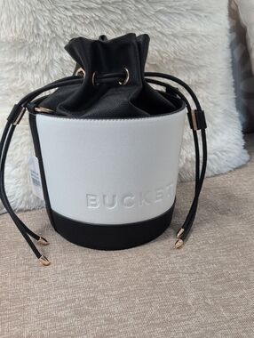 Bucket Two-Tone Drawstring Bucket Bag - Black & White Brand New
